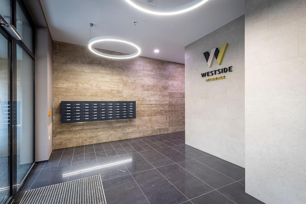 Venus Apartments - Westside Residence บูดาเปสต์ ภายนอก รูปภาพ