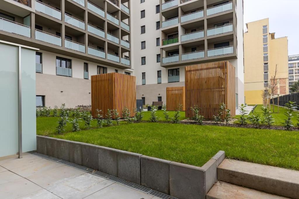 Venus Apartments - Westside Residence บูดาเปสต์ ภายนอก รูปภาพ
