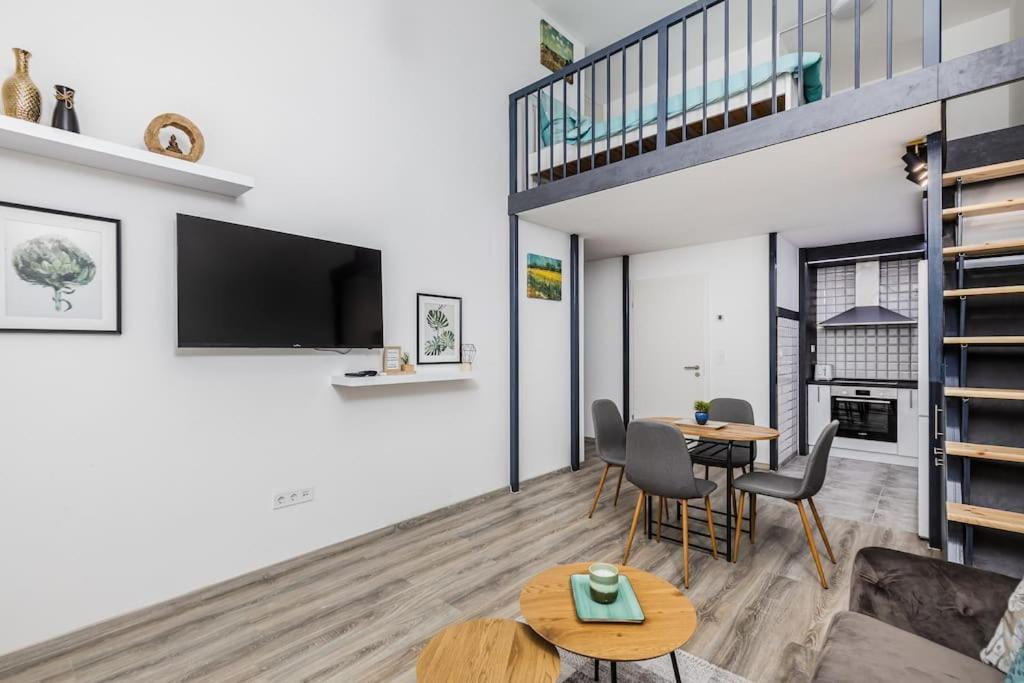 Venus Apartments - Westside Residence บูดาเปสต์ ภายนอก รูปภาพ