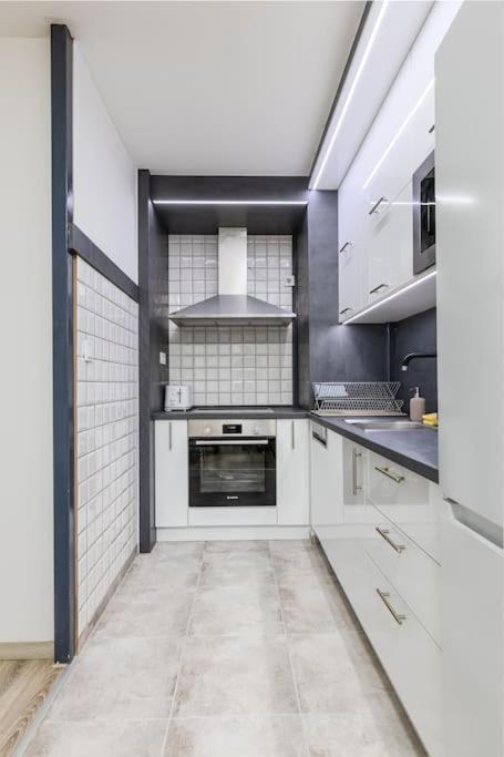 Venus Apartments - Westside Residence บูดาเปสต์ ภายนอก รูปภาพ